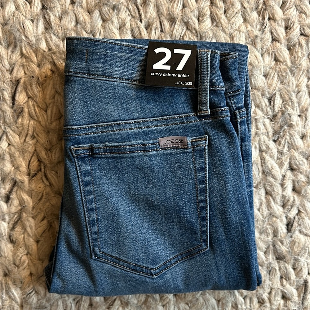NWT Joe’s Cynlee Skinny Ankle Jean, sz 27